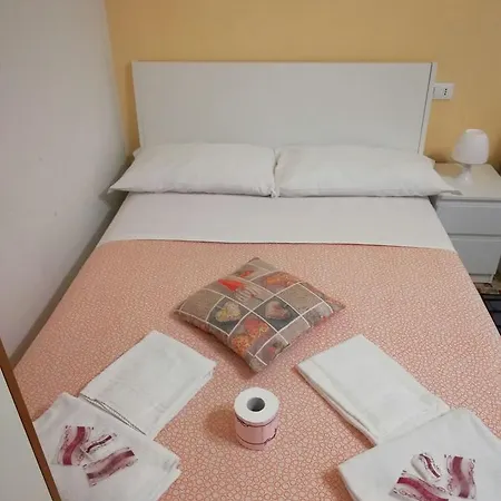 Dream Holidays בית הארחה